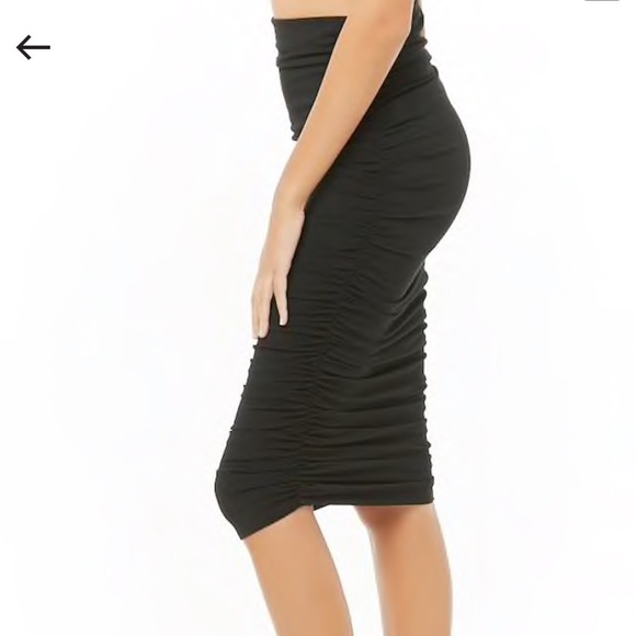 ⭐️FOREVER 21 • NEW Ruched Knee- Length Skirt - Picture 7 of 7